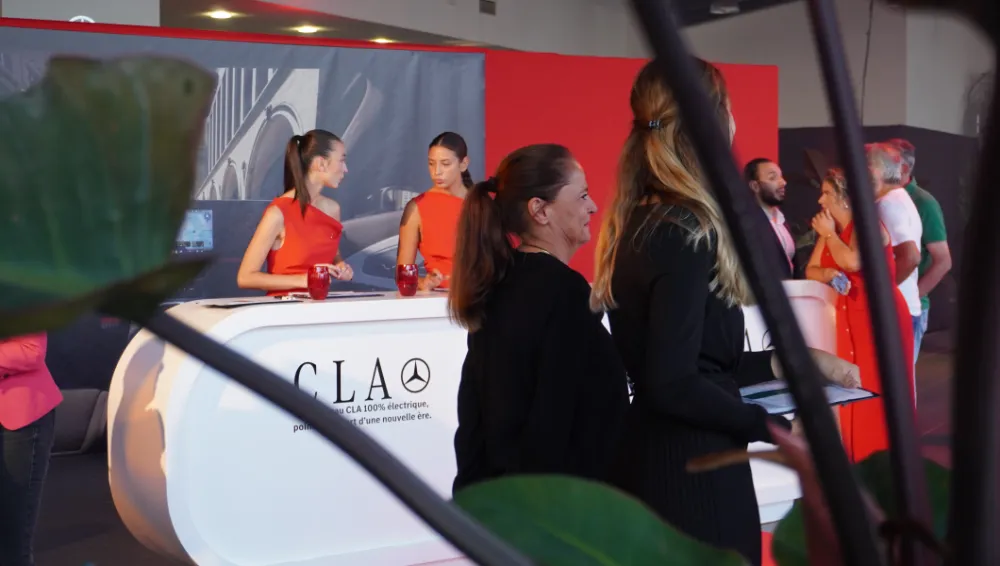 psb-lounge-agence-evenementielle-toulouse-location-materiel-evenement-occitanie-lancement-cla-electrique-mercedes-toulouse-6