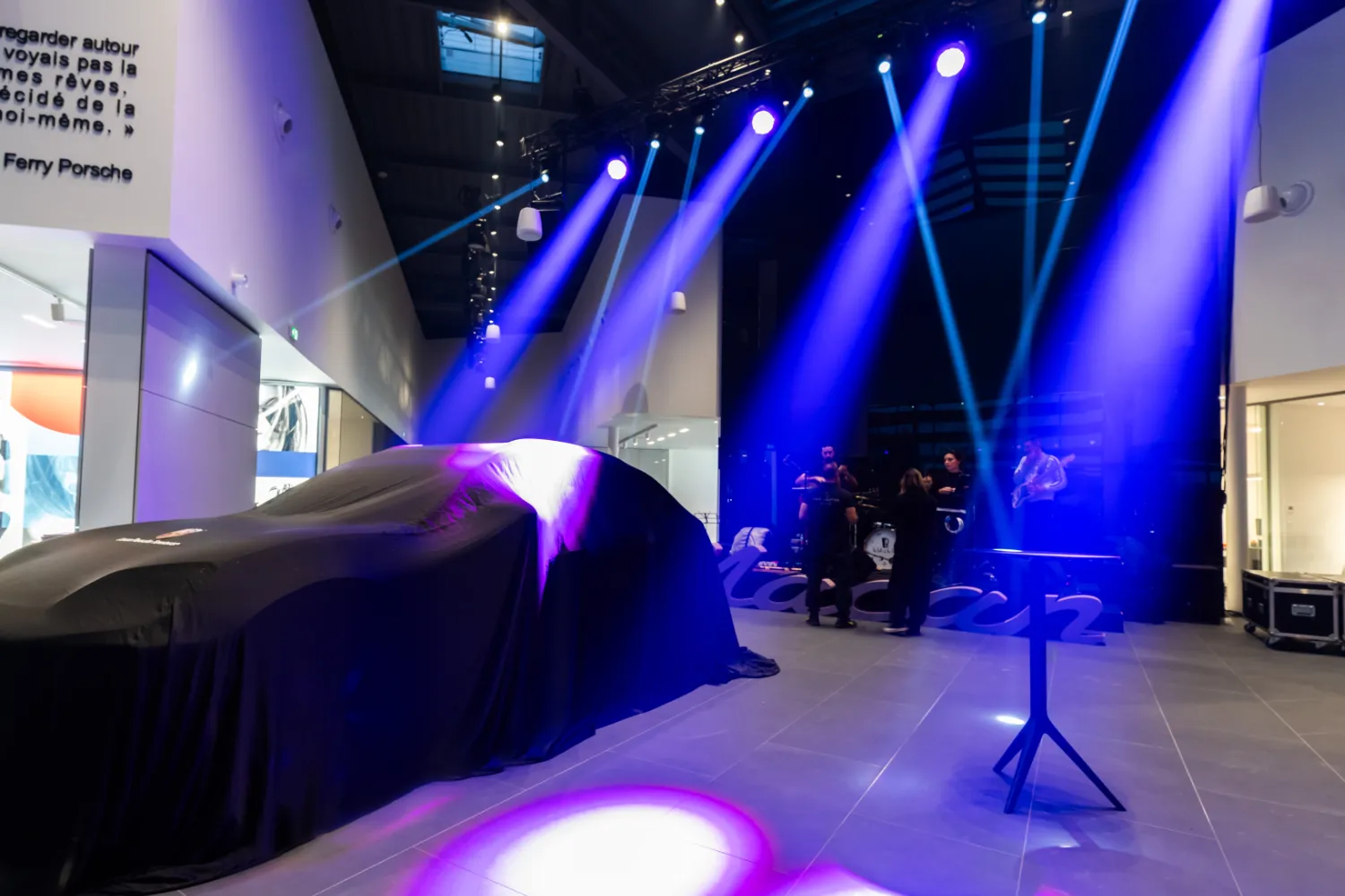 psb-lounge-agence-evenementielle-toulouse-location-materiel-evenement-occitanie-lumière-ambiance-audiovisuel-13