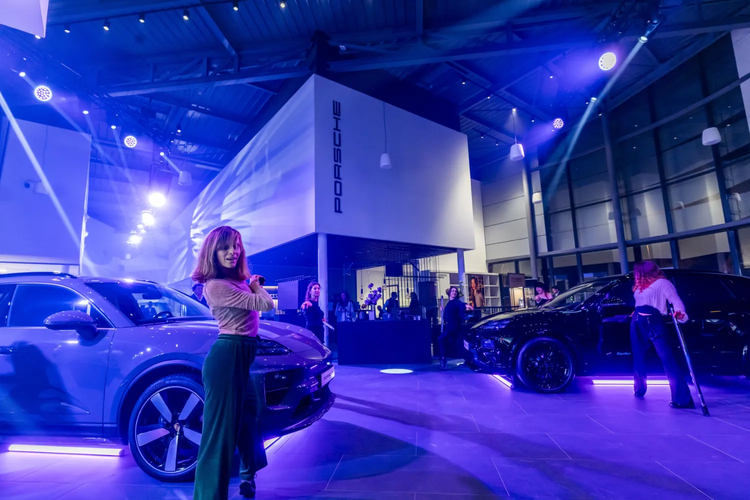 psb-lounge-agence-evenementielle-toulouse-location-materiel-evenement-occitanie-lumière-ambiance-audiovisuel-3