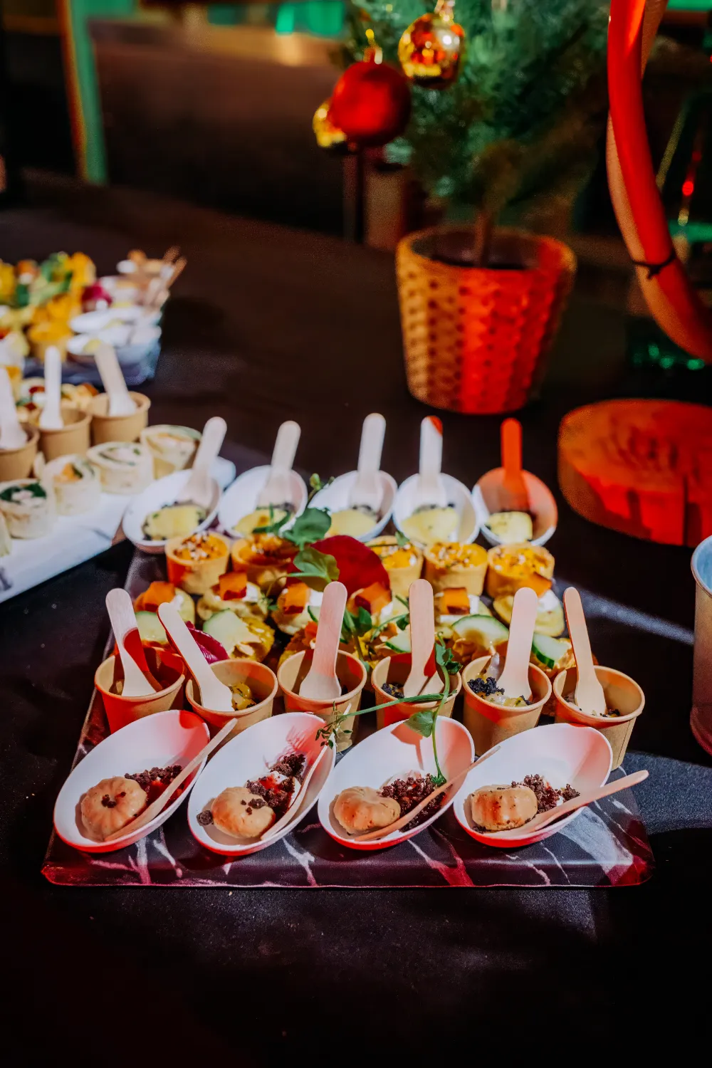Repas de Noël d'entreprise à Toulouse, table dressée par PSB Lounge