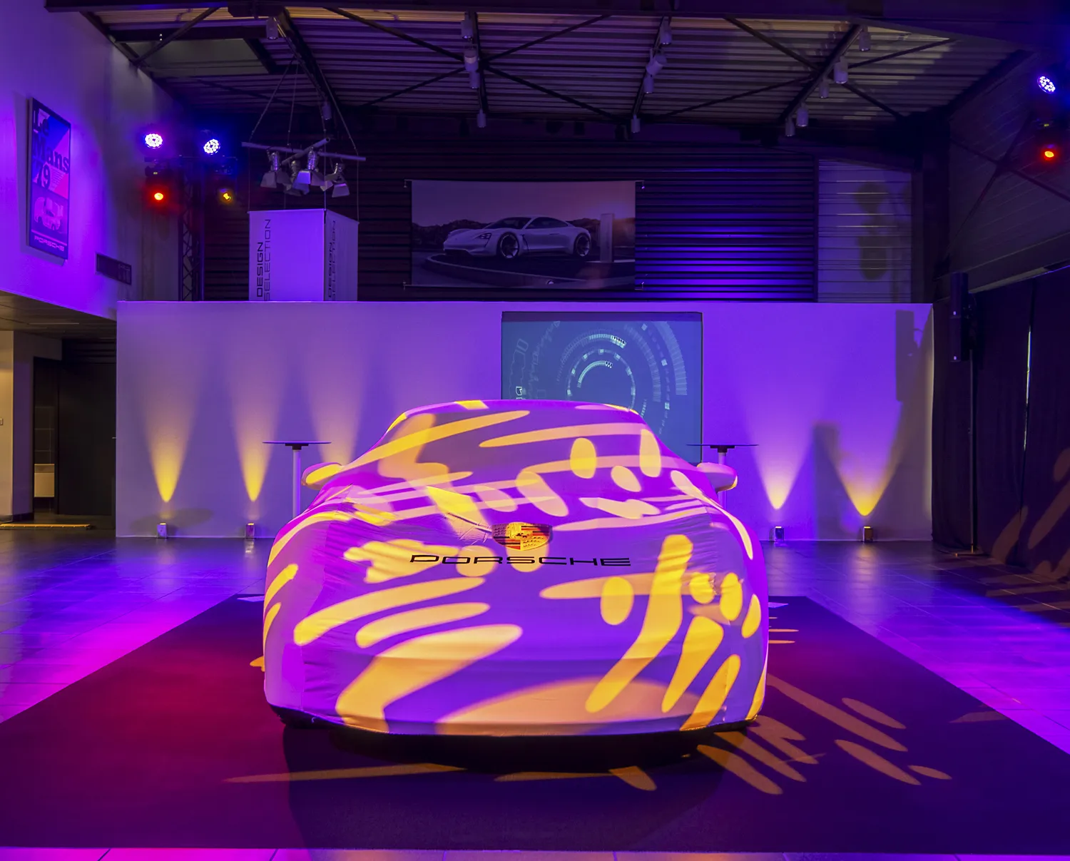 Scénographie sur mesure pour une soirée de fin d'année d'entreprise à Toulouse