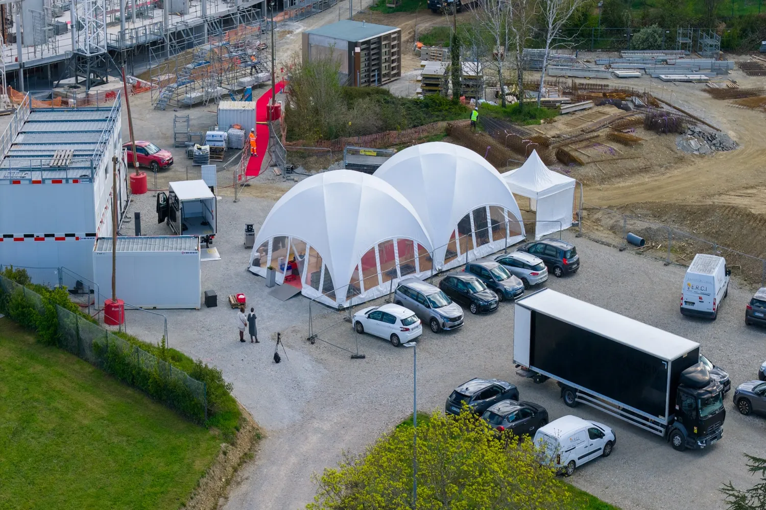 PSBLounge-Plantation-du-premier-arbre-Toulouse-2026-dome-exterieur-parking