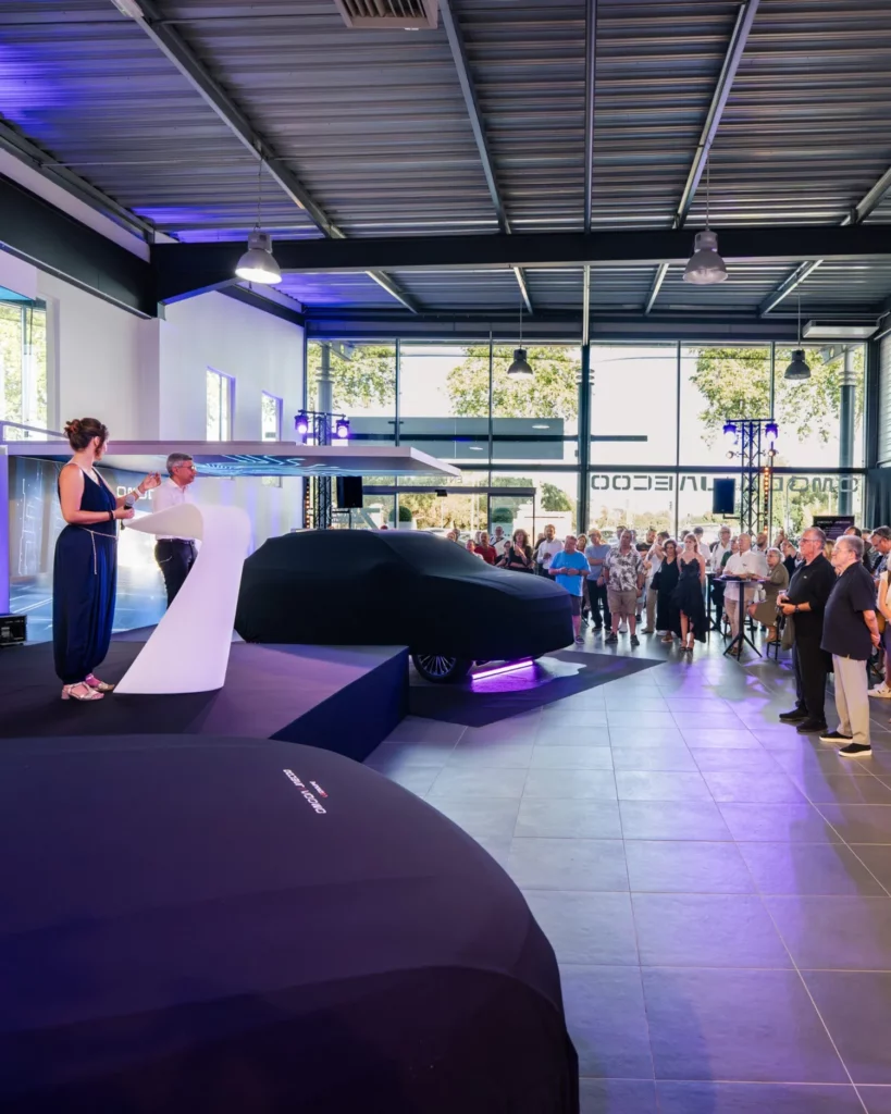 Organisation d’un lancement automobile Omoda Jaecoo avec scénographie événementielle réalisée par PSB Lounge